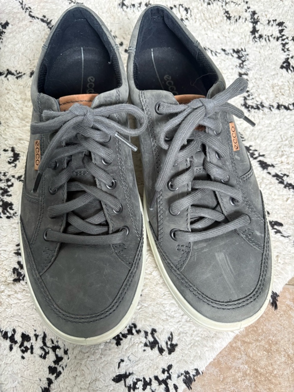 Ecco Mens Soft 7 Sneakers Gray Leather Lace Up Low Top Shoes Size 8 US 42 EU - Picture 7 of 11